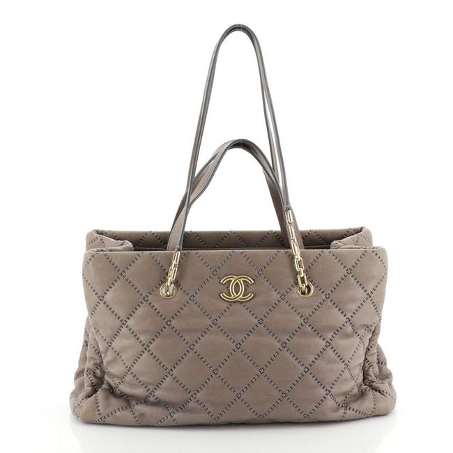 Chanel Retro Chain Quilted Calfskin Large Neutral Leather Satchel 