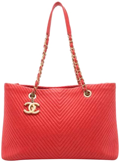 Chanel Suprique Large Chevron Tote Red Satchel 