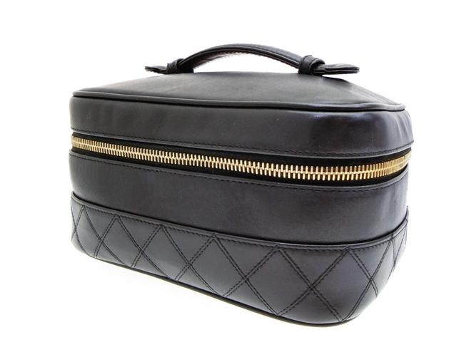 Chanel Vanity Case Quilted Lambskin 228754 Black X Gold Leather Satchel 