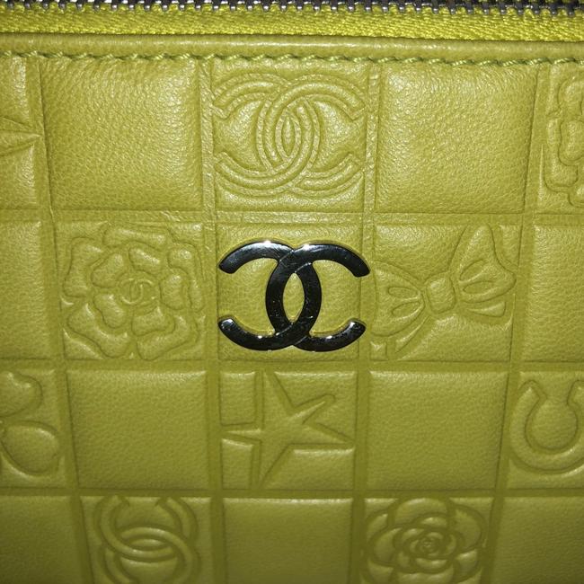 Chanel Wallet on Chain Woc Green Leather Clutch 