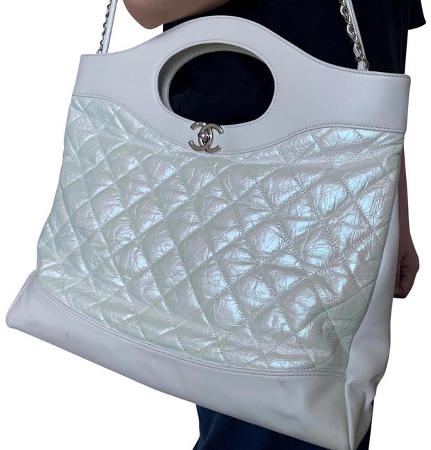 Chanel 31 White Leather Shoulder Bag 
