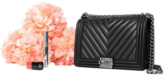 Chanel Boy New Black Lambskin Leather Shoulder Bag 