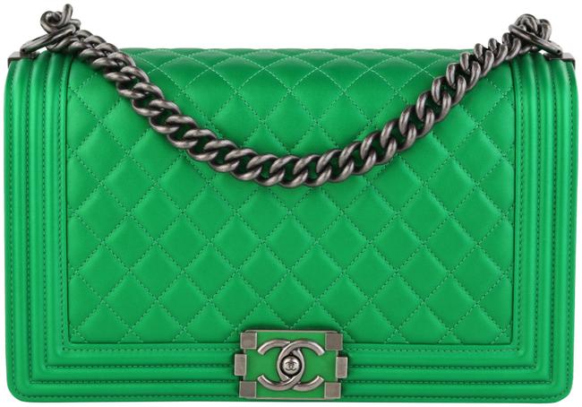 Chanel Boy New Medium Green Metallic Lambskin Shoulder Bag 