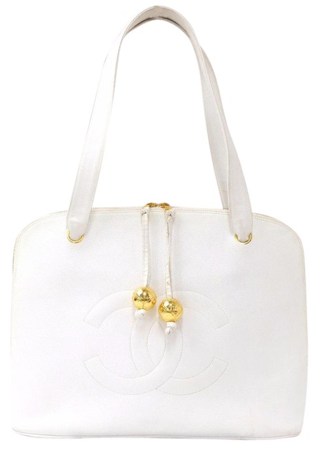 Chanel Caviar Zip White Leather Shoulder Bag 