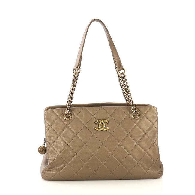 Chanel Cc Medium Quilted Brown Leather Shoulder Bag 