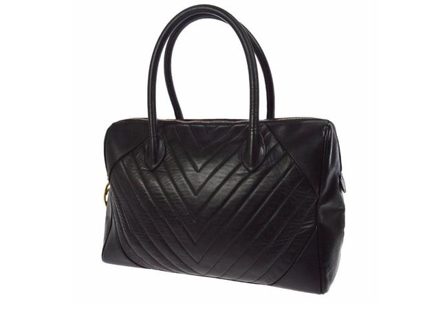 Chanel Chevron Limited Edition Classic Black Lambskin Leather Shoulder Bag 