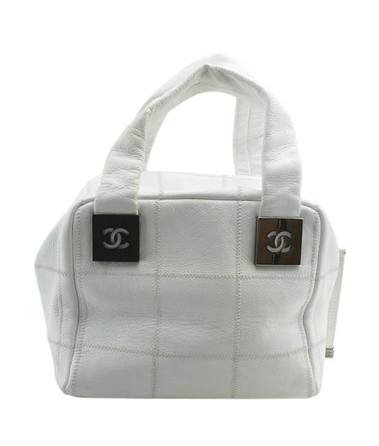 Chanel Chocolate Bar 179909 White Leather Shoulder Bag 