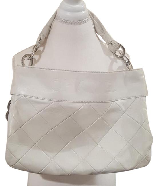 Chanel Handbag White Leather Shoulder Bag 