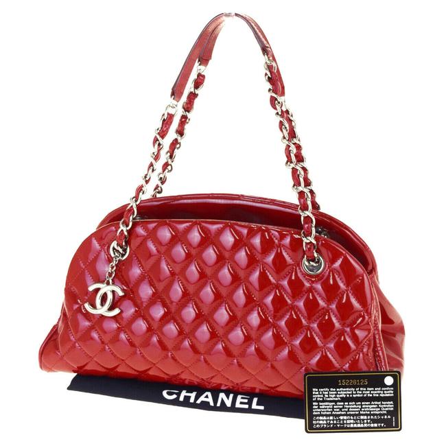 Chanel Logo Chain Italy Red Patent Leather Shoulder Bag 