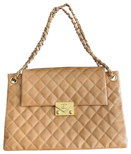 Chanel Quilted Beige Patent Leather Shoulder Bag 