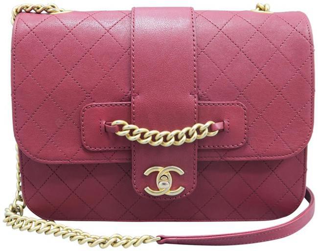 Chanel Red Calfskin Shoulder Bag 