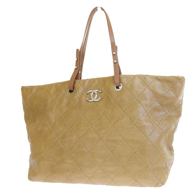 Chanel Tote Cc Logo &quot On The Road &quot Quilted Brown Leather Shoulder Bag 
