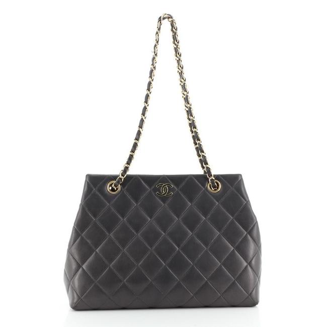 Chanel Vintage Cc Chain Tote Quilted Lambskin Medium Shoulder Bag 