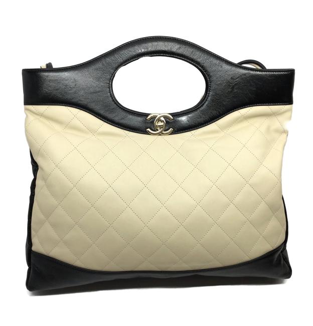 Chanel 2018 Medium 31 Shopper BeigeBlack Leather Tote