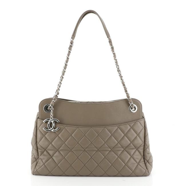 Chanel 7 Quilted Lambskin Large Tote
