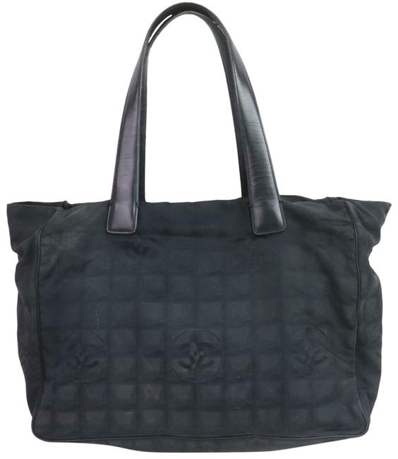 Chanel 872160 Line Travel Black Nylon Tote
