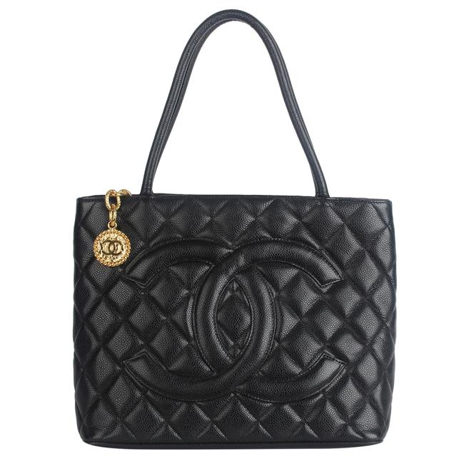Chanel Caviar Medallion 7627 Excellent Condition Black Leather Tote