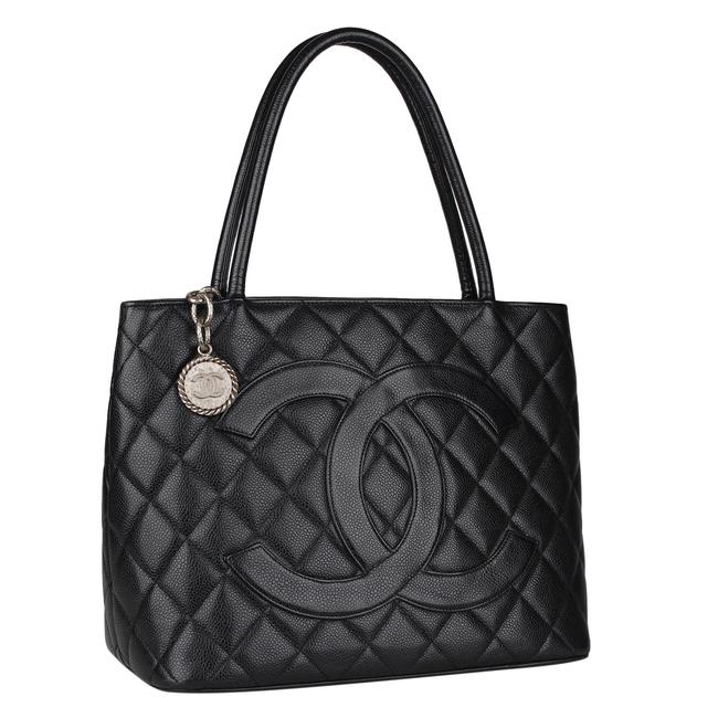 Chanel Caviar Medallion 8182 Excellent Condition Black Leather Tote