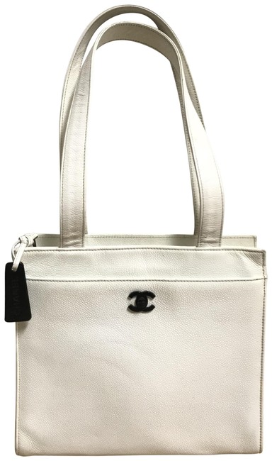 Chanel Bag Cc Logo Caviar Shoulder WhiteBlack Leather Tote
