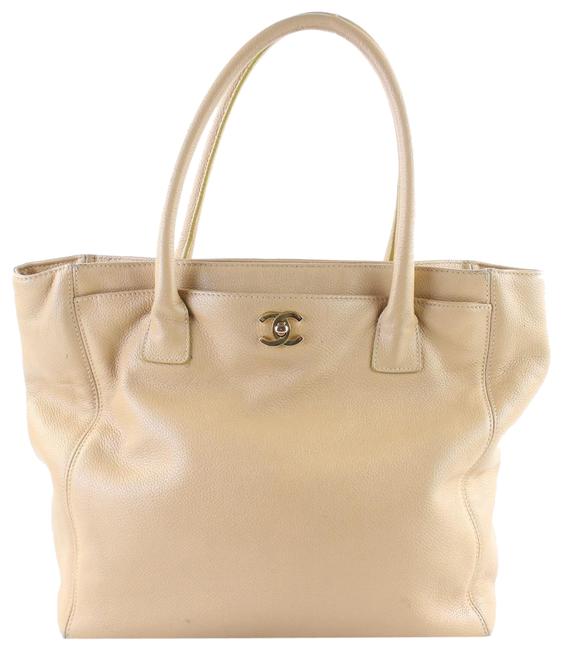 Chanel Cerf Caviar Leather 5cr0105 Beige Tote