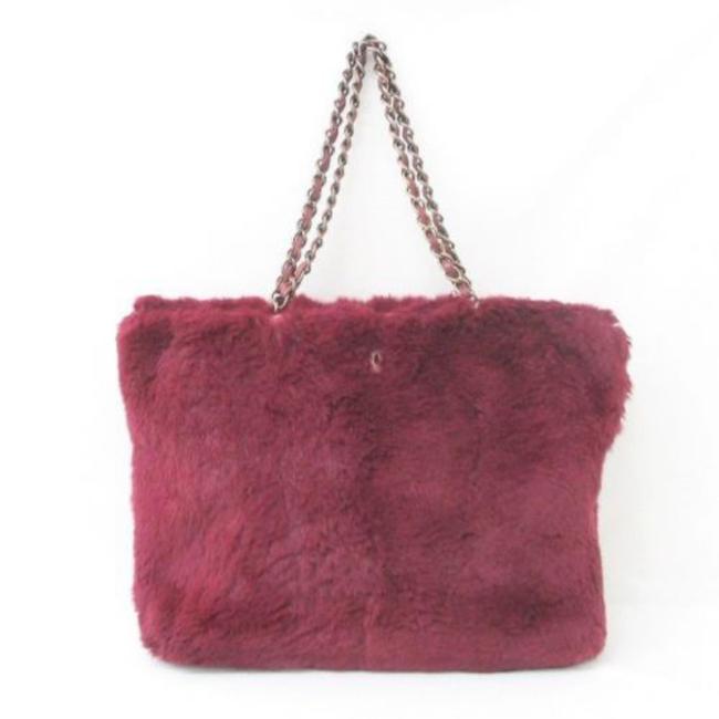 Chanel Chain 865809 Red Rabbit Fur Tote