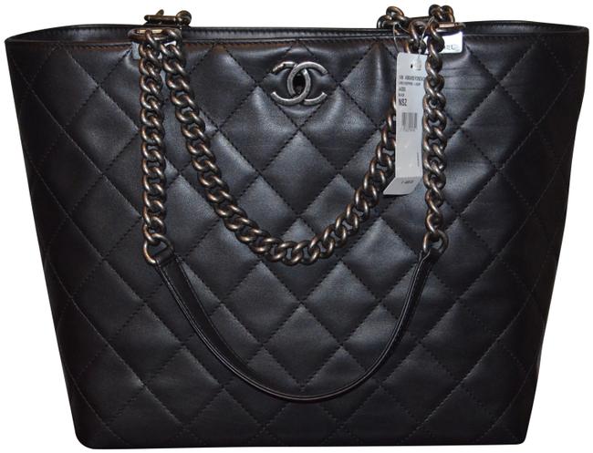 Chanel Classic Quilted Chain Handbag Black Leather Tote