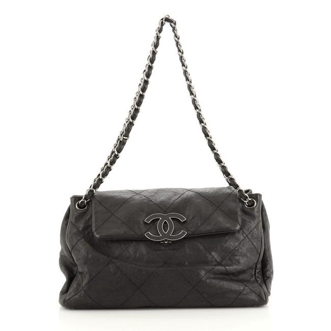 Chanel Hamptons Accordion Flap Quilted Calfskin Large Black Leather Tote