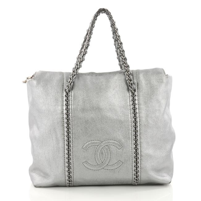 Chanel Luxe Ligne Zip Top Calfskin Large Silver Leather Tote