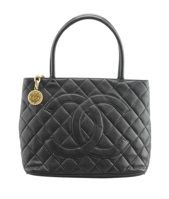 Chanel A01804 Medallion Caviar Quilted 144891 Black Leather Tote