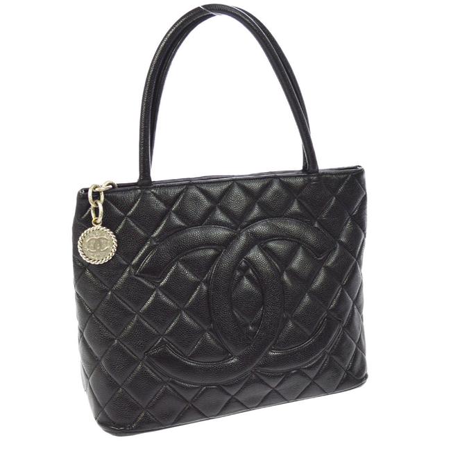 Chanel Quilted Cc Medallion Hand Black Caviar Skin Leather Tote
