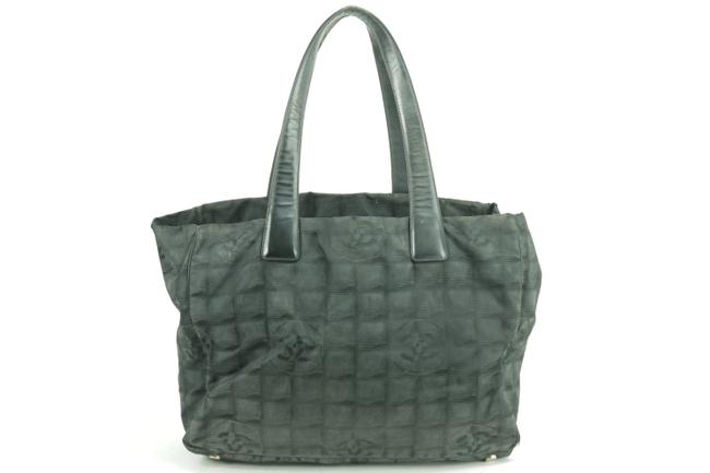 Chanel New Line 8ck0108 Black Nylon Tote
