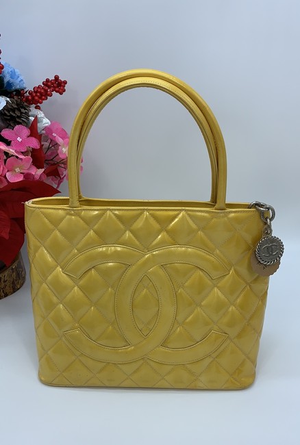 Chanel Vernis Yellow Leather Tote