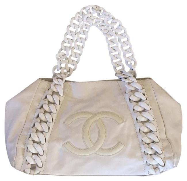 Chanel With Resin Chain White Leather Tote