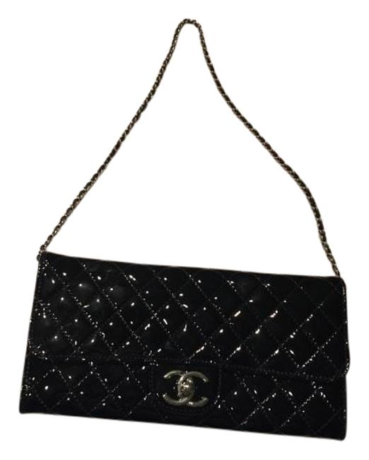 Chanel 15357948 Black Patent Baguette