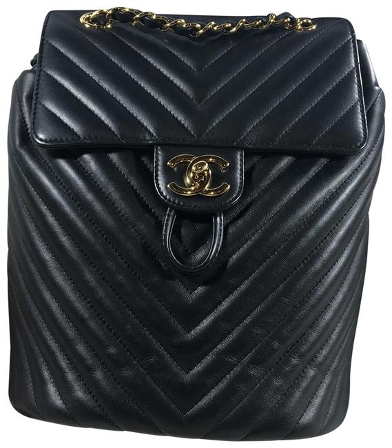 Chanel 2018 Urban Spirit Small Chevron Silver Hardware Black Calfskin Leather Backpack