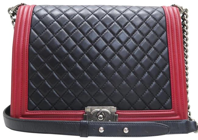 Chanel Shoulder Boy Large Black Calfskin Leather Beach Bag