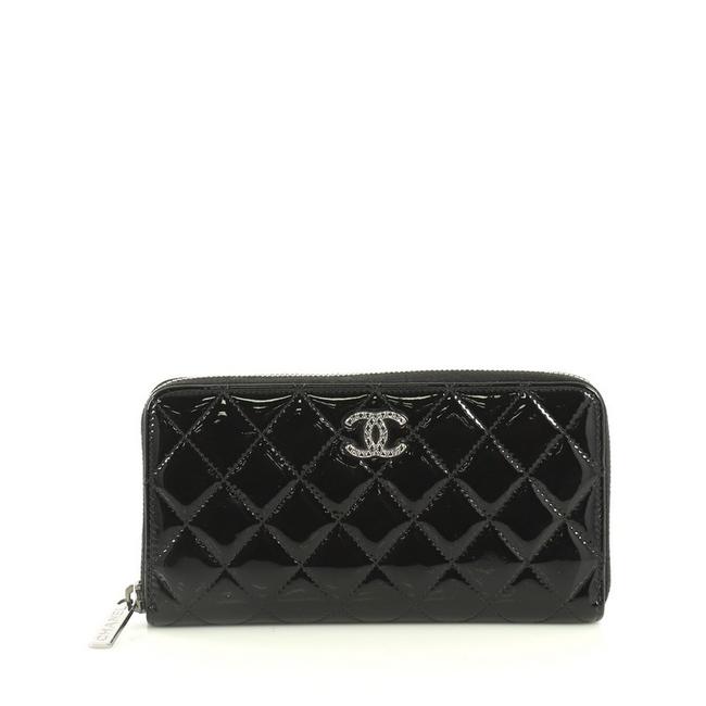 Chanel Brilliant Zip Around Wallet Quilted Long Black Patent Leather Wristlet