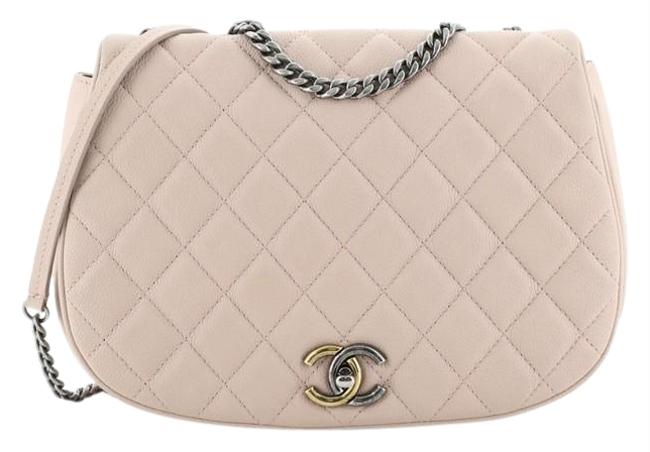 Chanel Casual Pocket Flap Quilted Caviar Medium Pink Leather Messenger Bag