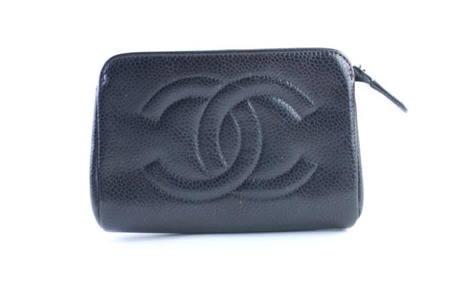 Chanel Caviar Cc Logo Pouch 9cr0626 Black Leather Wristlet