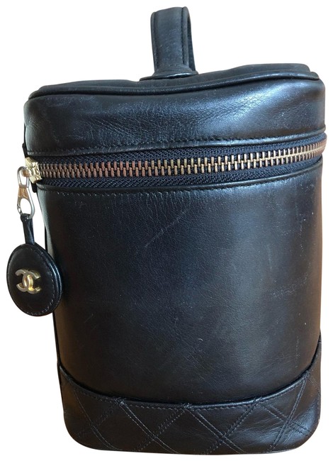Chanel Cosmetic Toiletry Vintage Black Leather WeekendTravel Bag