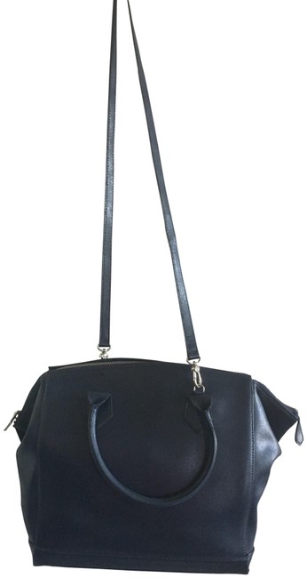 Fendi Vtg Lg Navy Blue Lambskin Leather Cross Body Bag 