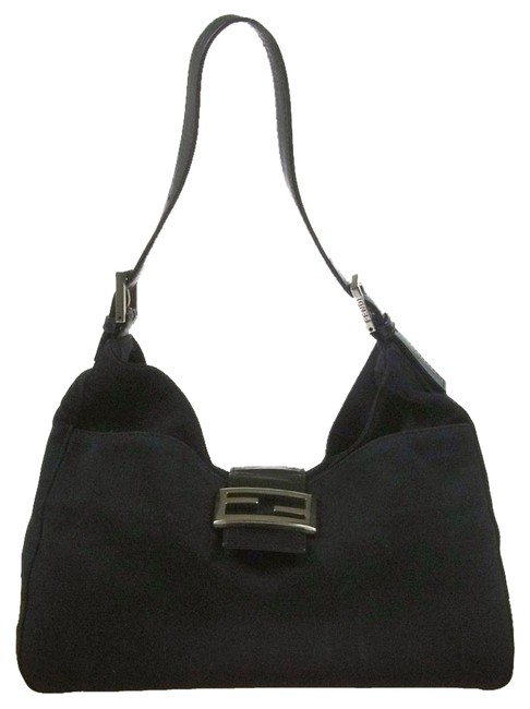 Fendi Logos Nylon Made In Italy In Excellent Condition Black Shoulder Bag 