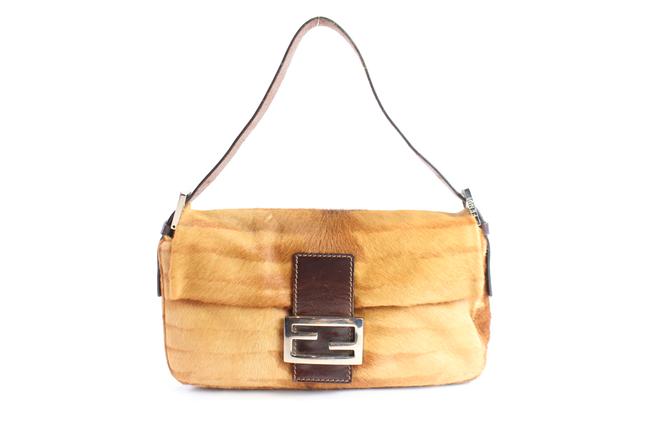 Fendi Mamma Baguette 2fz0824 Brown Fur Shoulder Bag 