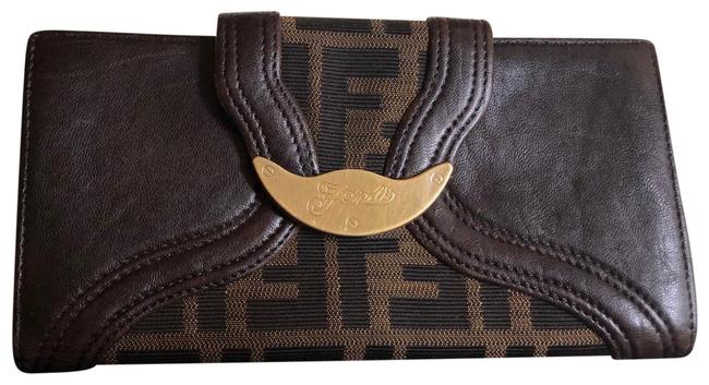 Fendi Zucca Wallet Brown Minor Rubs On The Leather Parts Wristlet 