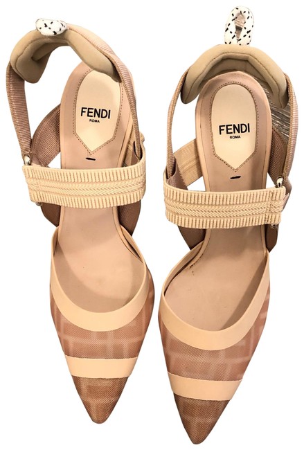 Fendi Nude Colibri Pumps 