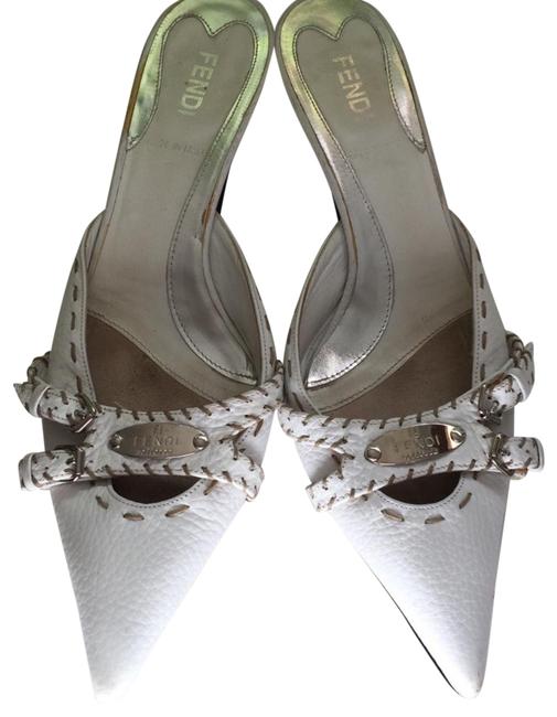 Fendi White Vintage Kitten Heel Pumps Narrow Aa, N