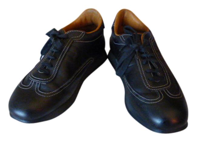 Hermes Black W White Stitching Italy Sneakers    