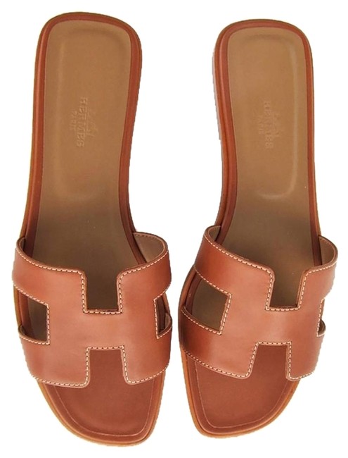 Hermes Gold Box Oran Leather 38.5 Or Sandals    