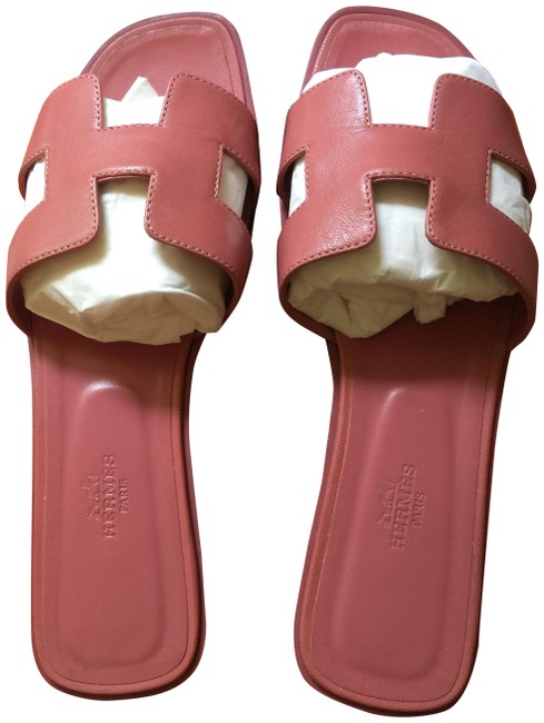 Hermes Rouge Blush H182160z8d370 Sandals    