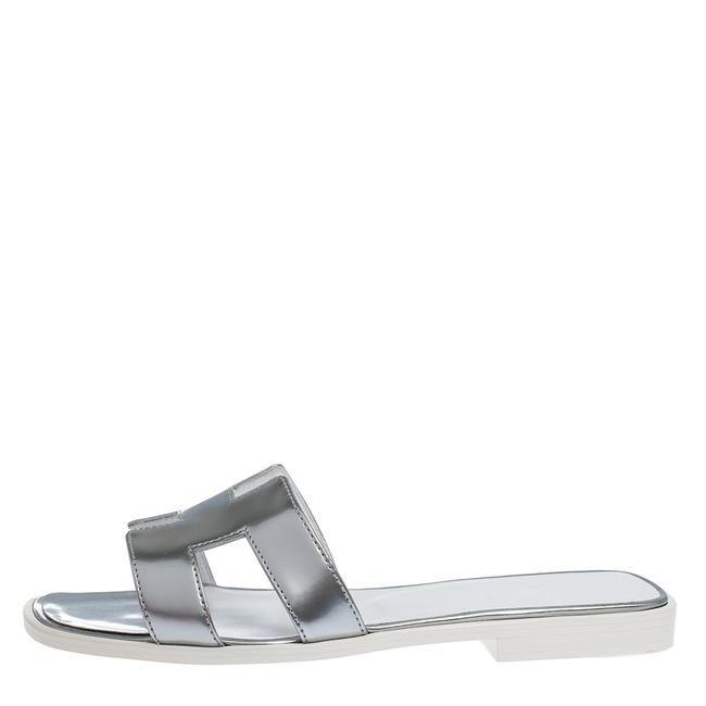 Hermes Silver Patent Leather Oran Slide Flats Sandals    